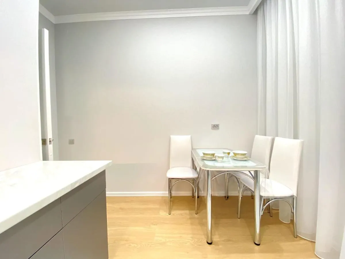 Жк Athletic Expo Apartment Nur-Sultan  0*, Nur-Sultan (Astana)